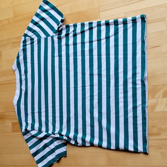 Guess Green White Striped Short Sleeve T Shirt Large - Picture 8 of 8